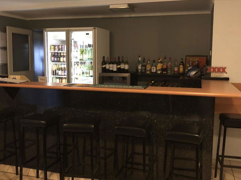 True Blue Motor Inn - Hotel Accommodation 2