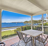 Tuscan Waterfront Unit 1/213 Soldiers Point Road - Hotel Accommodation