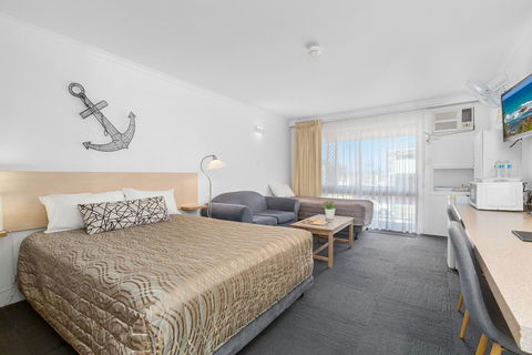 Tweed Harbour Motor Inn - Hotel Accommodation 3