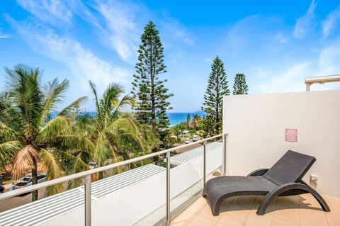 Unit 207 Plantation - Rainbow Beach, Ocean Facing - Plantation Resort Unit, Incredible Views, Top Floor - Hotel Accommodation 2