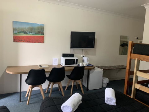 Valley View Motel - Hotel Accommodation 1