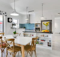 Venice on the Beach - Hotel Accommodation