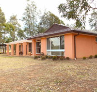 Verona Vineyard Cottage - Hotel Accommodation