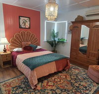 Victoria House - Hotel Accommodation