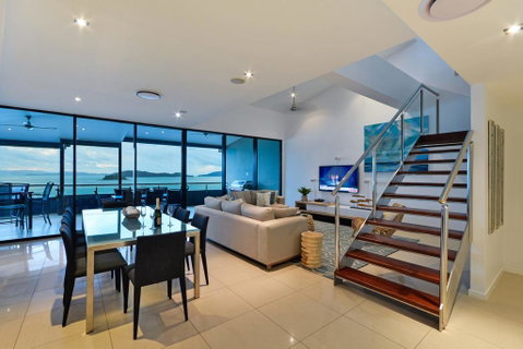 Villa 12 The Edge On Hamilton Island - Hotel Accommodation 2