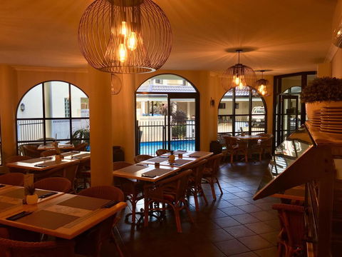 Villa Capri Motel - Hotel Accommodation 3