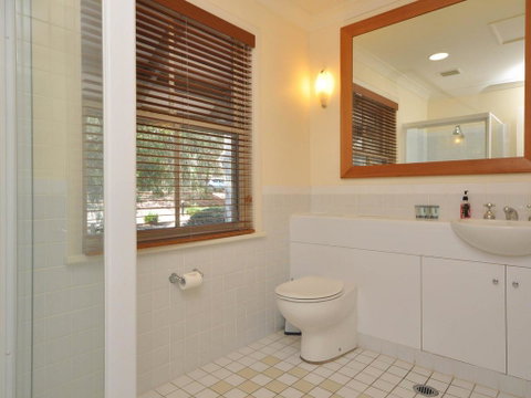 Villa Executive 2br Petit Verdot Resort Condo Located Within Cypress Lakes Resort (nothing Is More Central) - Hotel Accommodation 2
