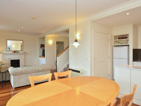 Villa Executive 2br Rose Resort Condo Located Within Cypress Lakes Resort (nothing Is More Central) - Hotel Accommodation 3