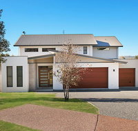 Vineyard Views - Hotel Accommodation
