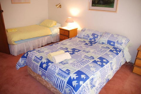 Vista-Del-Lago - Hotel Accommodation 2