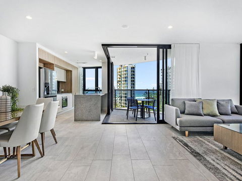 Vue Broadbeach Private 2 Bed Ocean View - Hotel Accommodation 1