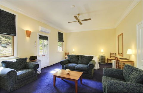 Walhalla's Star Hotel - Hotel Accommodation 2
