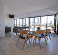 Flinders Luxury Penthouse - Hotel Accommodation