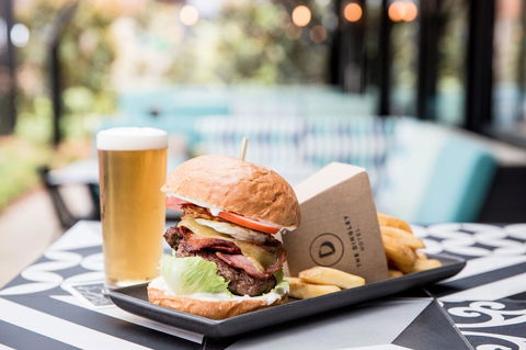 The Dingley Hotel - Hotel Accommodation 10