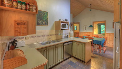 Aspens Springs Farmstay - Hotel Accommodation 2