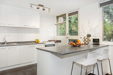 Melbourne Villa - Hotel Accommodation 8