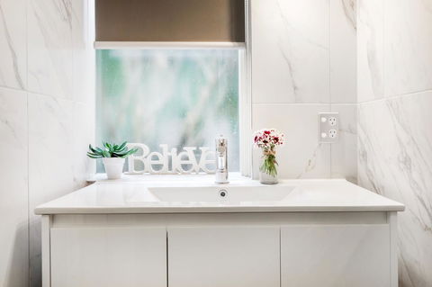 Melbourne Villa - Hotel Accommodation 26