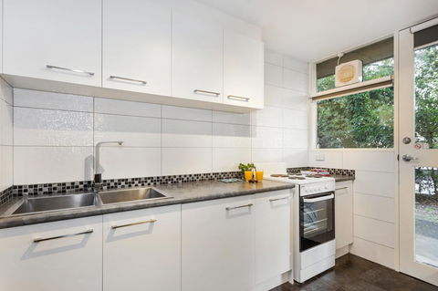 Melbourne Villa - Hotel Accommodation 10