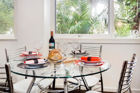 Melbourne Villa - Hotel Accommodation 6