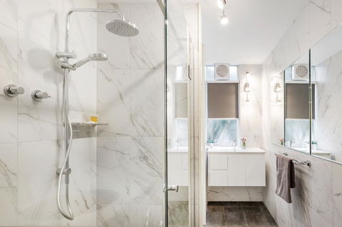 Melbourne Villa - Hotel Accommodation 25