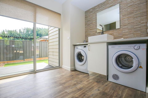 Amber Mist Villa Two - Hotel Accommodation 13