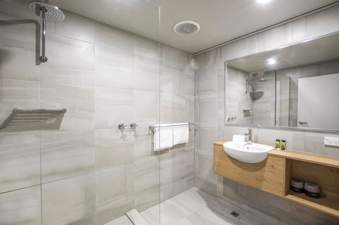 Nightcap At Excelsior Hotel - Hotel Accommodation 3