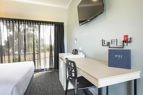 Nightcap At Excelsior Hotel - Hotel Accommodation 10