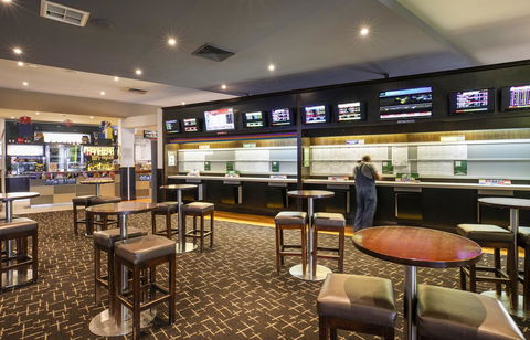 Nightcap At Excelsior Hotel - Hotel Accommodation 29