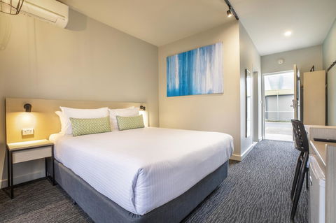 Nightcap At Excelsior Hotel - Hotel Accommodation 15