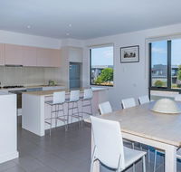 1 Sunset Place - Hotel Accommodation
