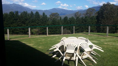 Allamar Motel - Hotel Accommodation 32