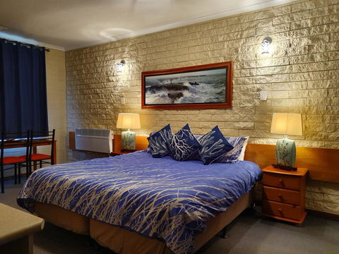 Allamar Motel - Hotel Accommodation 10