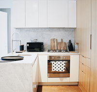 Readyset on Elizabeth - Hotel Accommodation