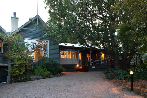 Oak Tree Lodge - Hotel Accommodation 9