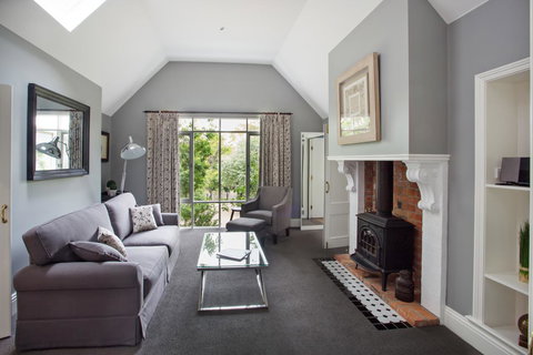 Oak Tree Lodge - Hotel Accommodation 24