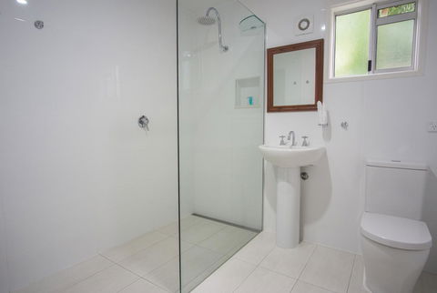 Debbie\'s Place - Hotel Accommodation 16