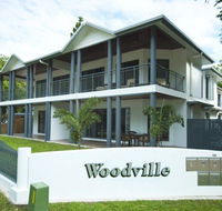 Woodville Beach Townhouse 6 - Hotel Accommodation