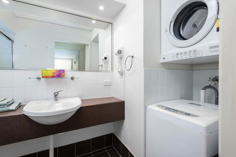 Coloured Sands - Rainbow Beach Resort - 5 Mins To Beach - Hotel Accommodation 10