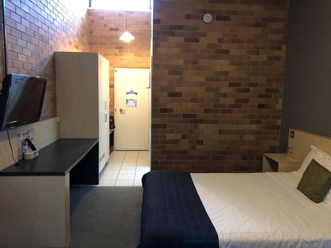 Bribie Island Hotel - Hotel Accommodation 3