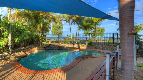 Dolphin Waters - Hotel Accommodation 15