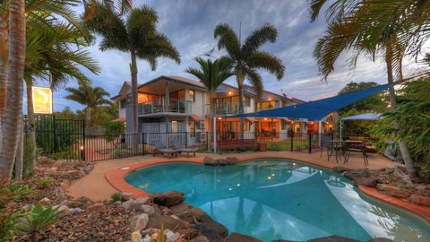 Dolphin Waters - Hotel Accommodation 17