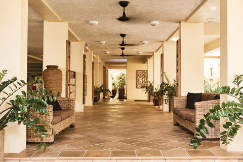 Sea Change Beachfront Apartments - Hotel Accommodation 15