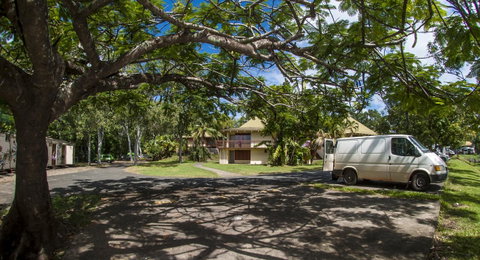 Nomads Airlie Beach - Hotel Accommodation 36