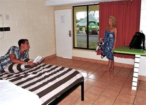 Nomads Airlie Beach - Hotel Accommodation 5