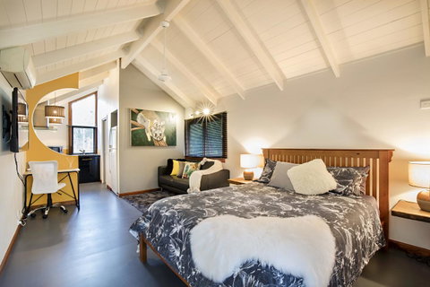 Airlie Beach Eco Cabins - Adults Only - Hotel Accommodation 20