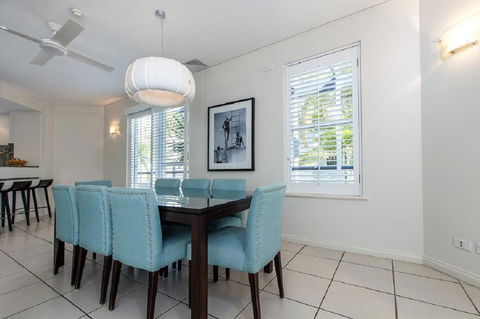 Emerald Noosa - Hotel Accommodation 17