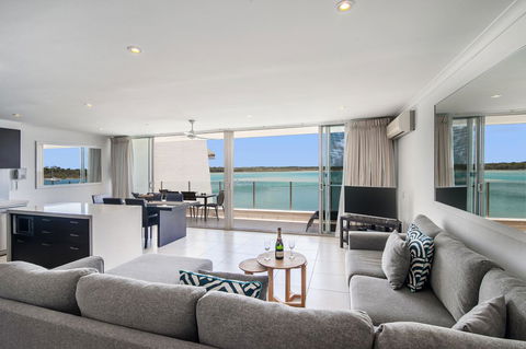 Noosa Harbour Resort - Hotel Accommodation 34