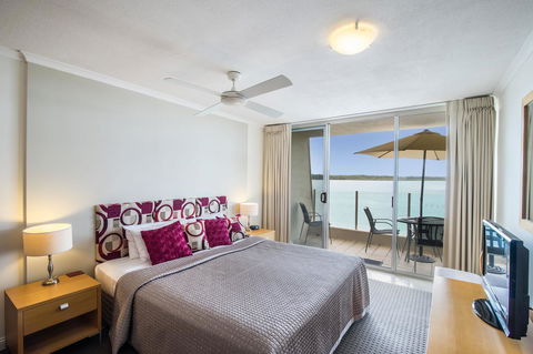 Noosa Harbour Resort - Hotel Accommodation 13