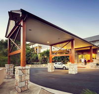Mercure Clear Mountain Lodge - Hotel Accommodation