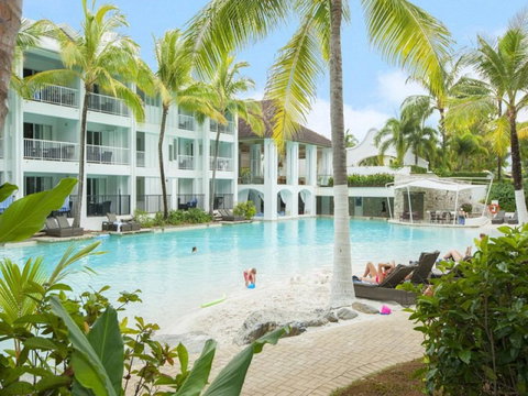 Beach Club Port Douglas Luxury Apartments - Hotel Accommodation 0
